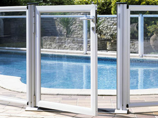 Image Portillon barriere de securite aluminium SECURAL coloris blanc