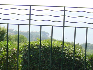 Image Grille 2m sans poteaux pour barriere de securite et de protection AQUACLO