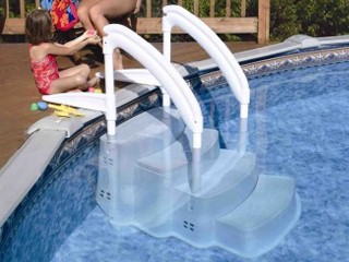 Escalier piscine hors-sol LumiO