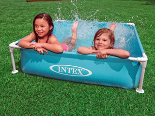 Image Piscine hors-sol tubulaire Intex METAL FRAME JUNIOR carree 122 x 122 x 30cm coloris bleu