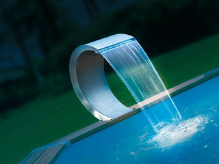 Image Cascade piscine Mamba LED 