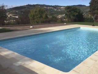 Image Piscine enterree acier Sunkit NEPTUNE escalier d'angle interieur