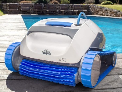 Piscine publique : bien choisir son robot pour nettoyer ses bassins